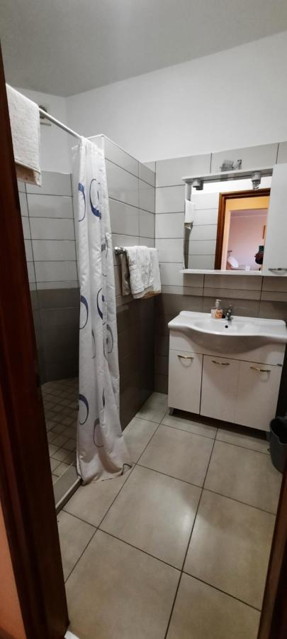 Bastya Apartmanhaz Sárvár 外观 照片